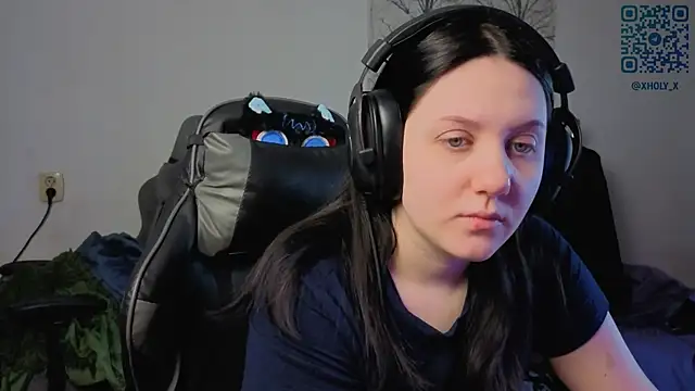 Holy Kveta online show from 04.18.26