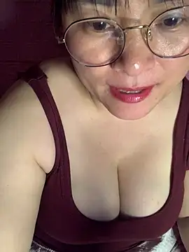 Snapshot of Star-sweet01 chatting on 02.15.26 Star-sweet01 online show from 02.15.26