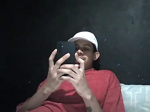 Snapshot of infernunderworld chatting on 03.16.26 infernunderworld online show from 03.16.26