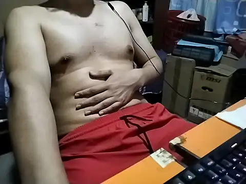 Snapshot of martleandros chatting on 02.20.26 martleandros online show from 02.20.26