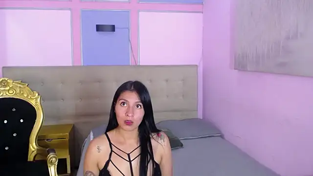 Snapshot of Melannyy__ chatting on 02.25.26 Melannyy online show from 02.25.26