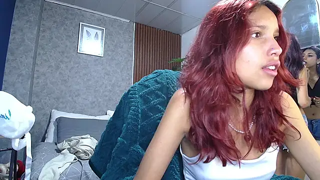 Snapshot of suggar_angel chatting on 02.19.26 suggar angel online show from 02.19.26