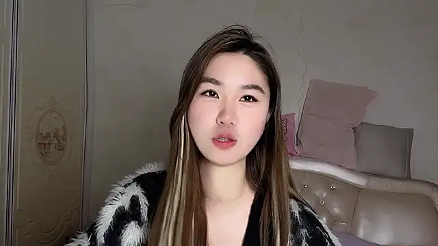 Snapshot of onny2003 chatting on 03.04.26 onny2003 online show from 03.04.26