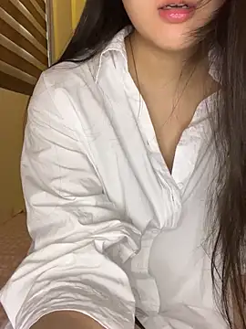 Luna Nhii05 online show from 02.06.26