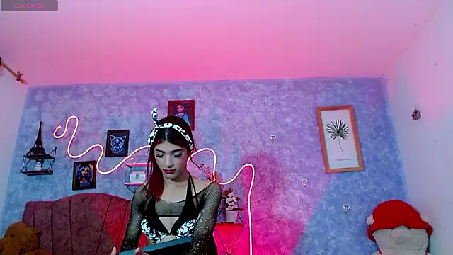 Everlin  Hot  online show from 03.05.26