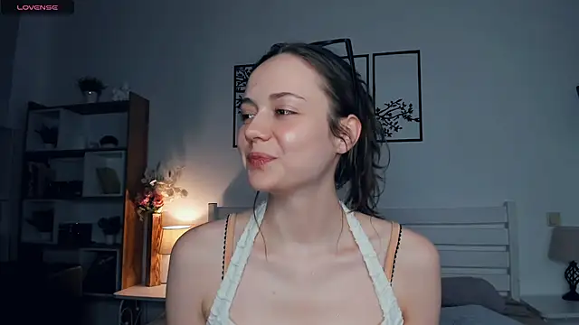 Snapshot of MalvinaTrafford chatting on 02.20.26 MalvinaTrafford online show from 02.20.26