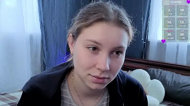 JadwigaTagliavia online show from 04.06.26