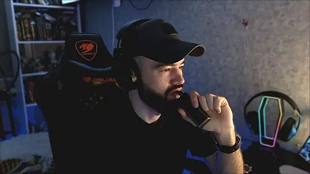 Snapshot of _Mostly_ chatting on 03.06.26 Mostly online show from 03.06.26