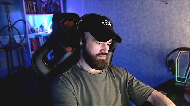 Snapshot of _Mostly_ chatting on 03.19.26 Mostly online show from 03.19.26