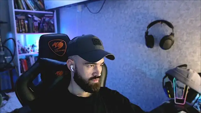 Snapshot of _Mostly_ chatting on 04.05.26 Mostly online show from 04.05.26