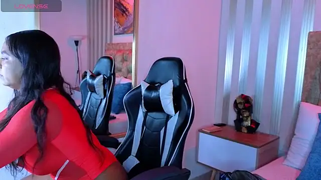 amara queen  online show from 04.17.26