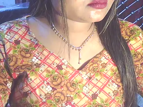 Snapshot of Nusrat_Faria chatting on 04.07.26 Nusrat Faria online show from 04.07.26