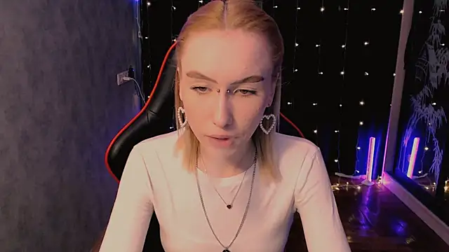 Snapshot of crybambi chatting on 02.12.26 crybambi online show from 02.12.26