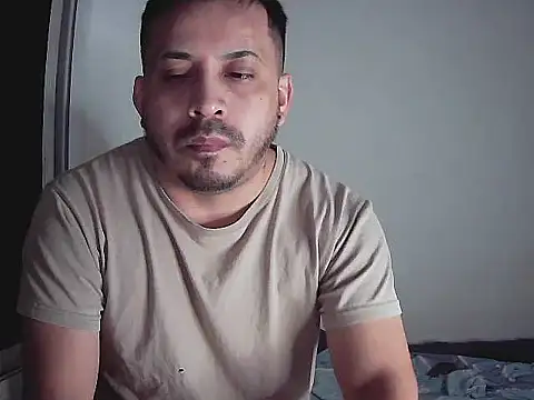 Snapshot of JonatanBail chatting on 02.06.26 JonatanBail online show from 02.06.26