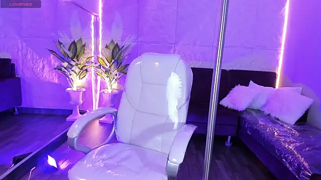 Ravenn21x online show from 02.07.26