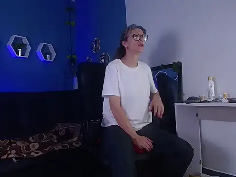 laurasofia45 online show from 03.01.26