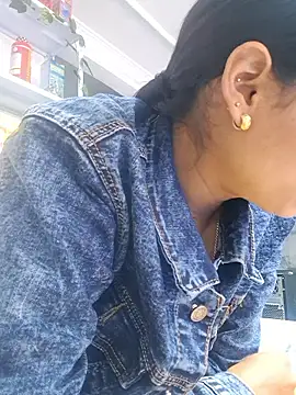 Snapshot of Tatianna_Loove_ chatting on 02.15.26 Tatianna Loove online show from 02.15.26