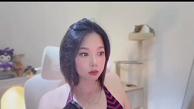 Yumi yuni online show from 07.24.26