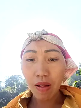 hot-luna- online show from 02.06.26