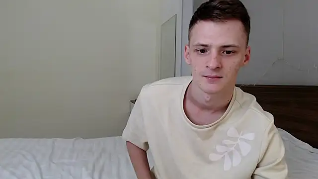 Snapshot of NikiKerryCum chatting on 02.11.26 NikiKerryCum online show from 02.11.26