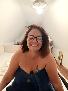 Snapshot of pulpeuse64 chatting on 04.10.26 pulpeuse64 online show from 04.10.26