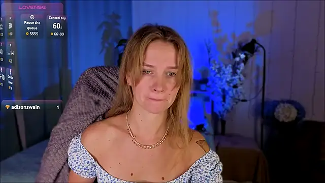 Snapshot of Crystal_Kris chatting on 02.19.26 Crystal Kris online show from 02.19.26