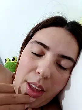 Snapshot of lyss_muller chatting on 03.14.26 lyss muller online show from 03.14.26