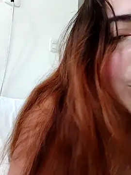 Snapshot of lyss_muller chatting on 03.31.26 lyss muller online show from 03.31.26