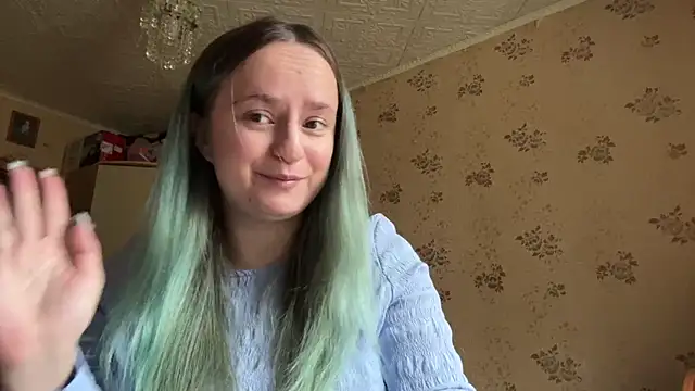 Snapshot of Bubblegum_Tempt chatting on 04.28.26 Bubblegum Tempt online show from 04.28.26
