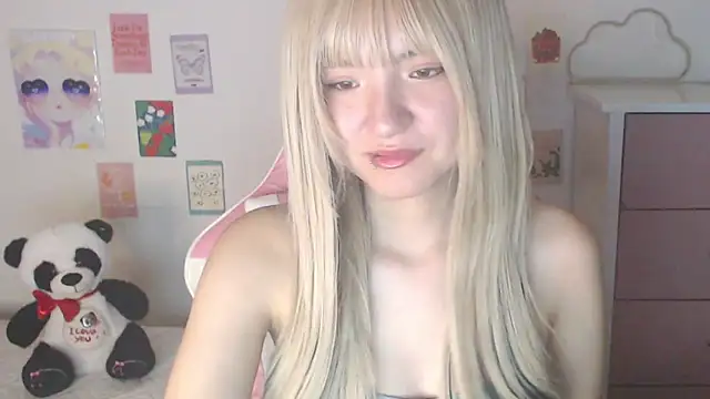 SweetSkyy  online show from 03.08.26