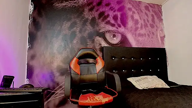 Snapshot of JERO_TEASE_S7S chatting on 02.13.26 JERO TEASE S7S online show from 02.13.26