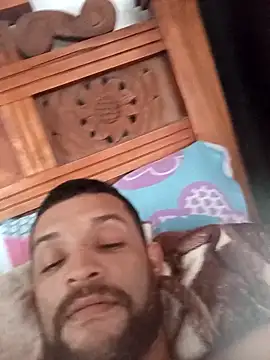 Hot Veteran 1 online show from 02.12.26