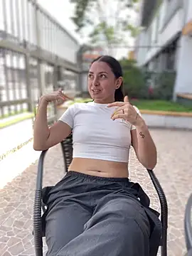 ArianaDominguez Pink online show from 02.04.26