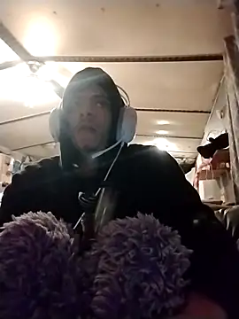 spooky425hd online show from 03.18.26