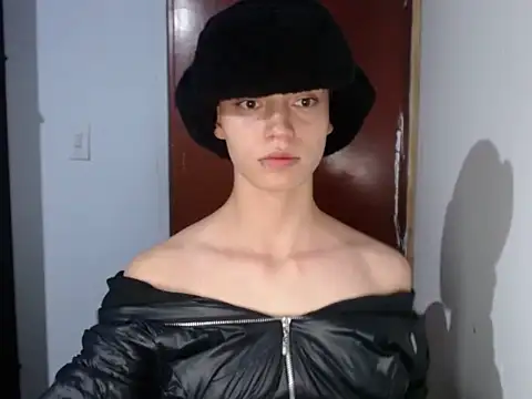 Brenda Tina699 online show from 02.11.26