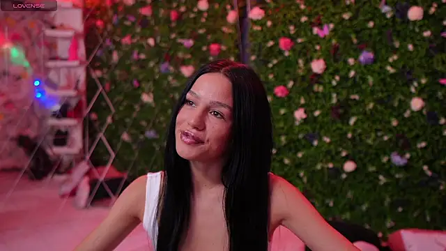 Snapshot of Baby_nico chatting on 02.13.26 Baby nico online show from 02.13.26