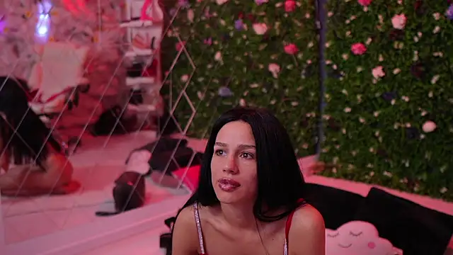 Snapshot of Baby_nico chatting on 02.14.26 Baby nico online show from 02.14.26