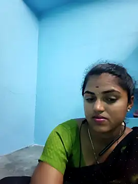Snapshot of Tamil_Hot_Shana chatting on 04.18.26 Tamil Hot Shana online show from 04.18.26
