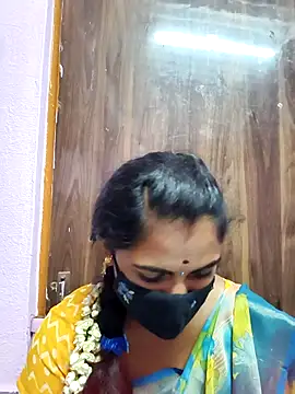 Snapshot of Tamil_Hot_Shana chatting on 04.21.26 Tamil Hot Shana online show from 04.21.26