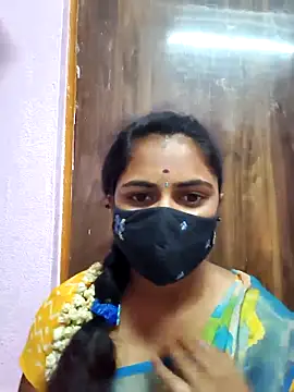 Snapshot of Tamil_Hot_Shana chatting on 04.21.26 Tamil Hot Shana online show from 04.21.26