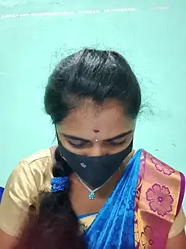 Snapshot of Tamil_Hot_Shana chatting on 04.30.26 Tamil Hot Shana online show from 04.30.26
