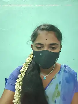 Snapshot of Tamil_Hot_Shana chatting on 05.27.26 Tamil Hot Shana online show from 05.27.26