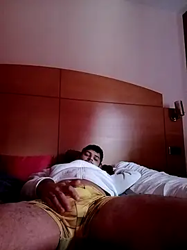 mineiropausudo20 online show from 02.03.26