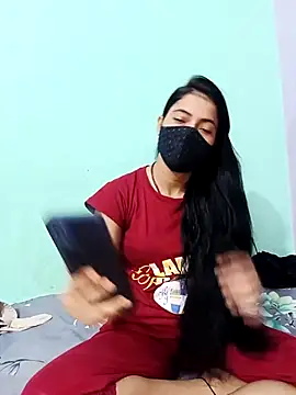 Snapshot of 18_year_old_girl chatting on 04.30.26 18 year old girl online show from 04.30.26