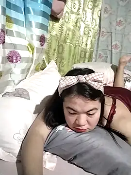 Zyramae 25 online show from 02.13.26