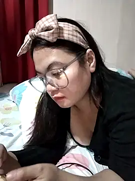 Snapshot of Zyramae_25 chatting on 03.14.26 Zyramae 25 online show from 03.14.26