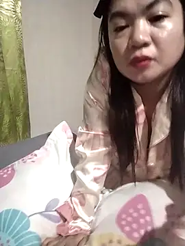 Snapshot of Zyramae_25 chatting on 04.02.26 Zyramae 25 online show from 04.02.26