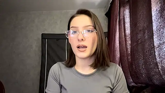 FoxieFlare online show from 03.22.26