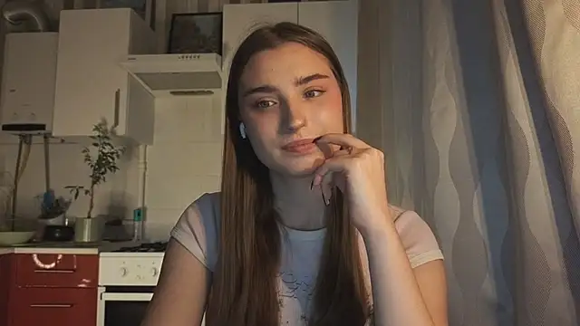 Snapshot of LissaBliss chatting on 06.01.26 LissaBliss online show from 06.01.26