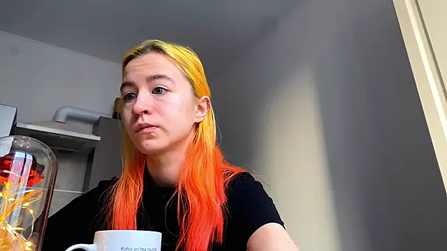 EmilyHein online show from 02.06.26